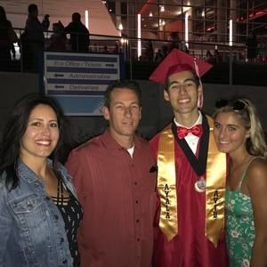 Meet your Posher, Larry